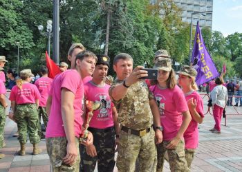 37161349 2089659097742994 613577185365590016 o